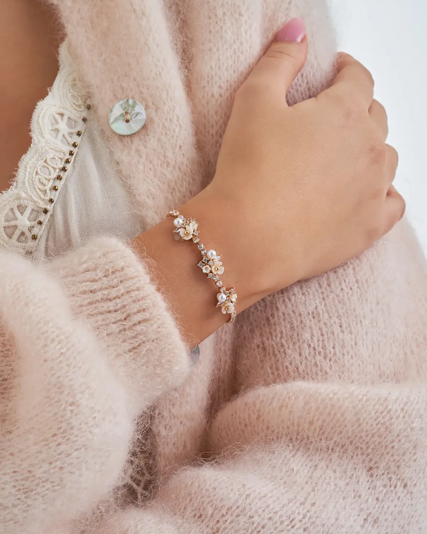 Bracelet - Three Flowers