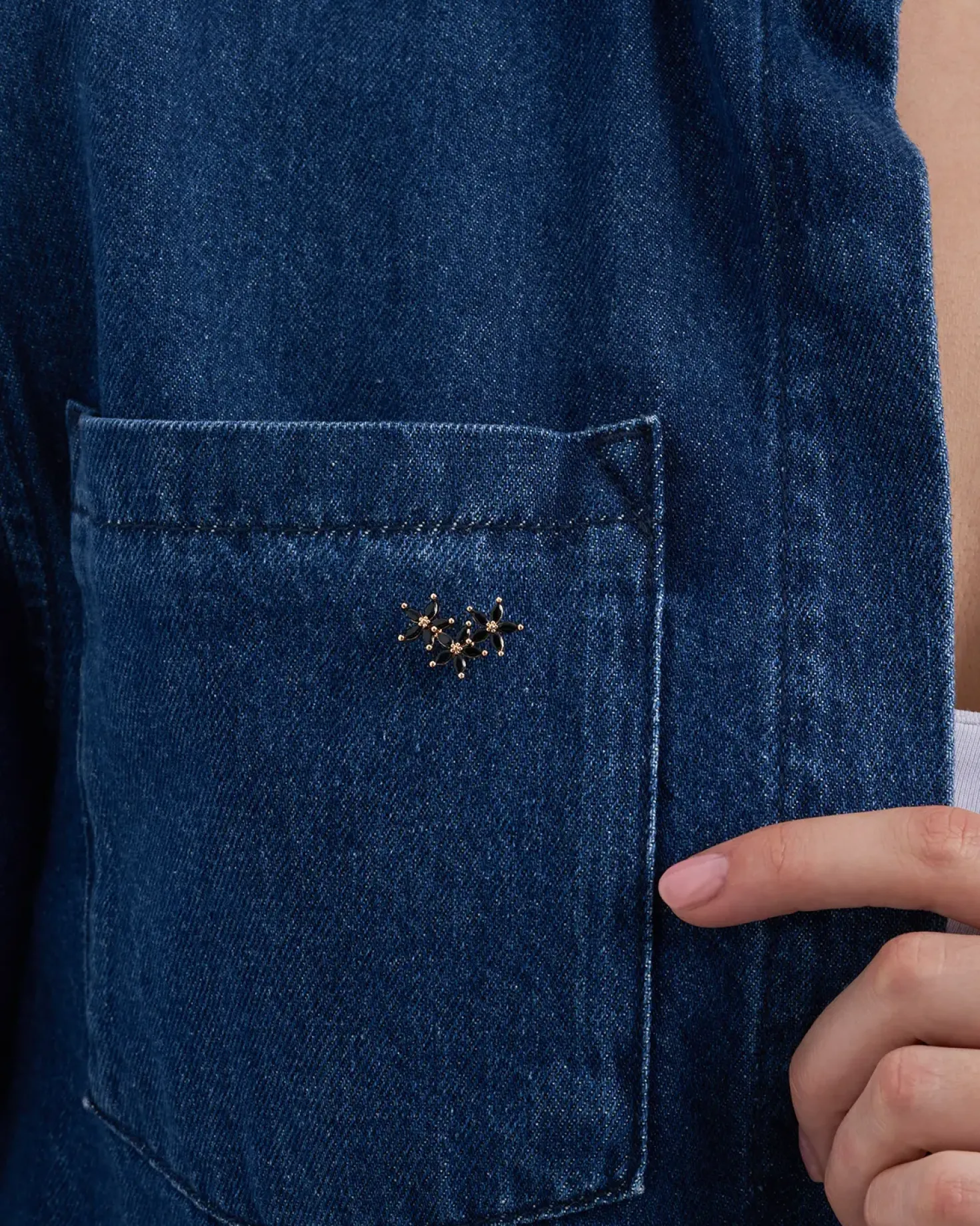 Broche - Black Lilies