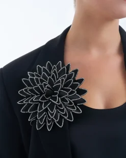 Broche - Dark Bloom