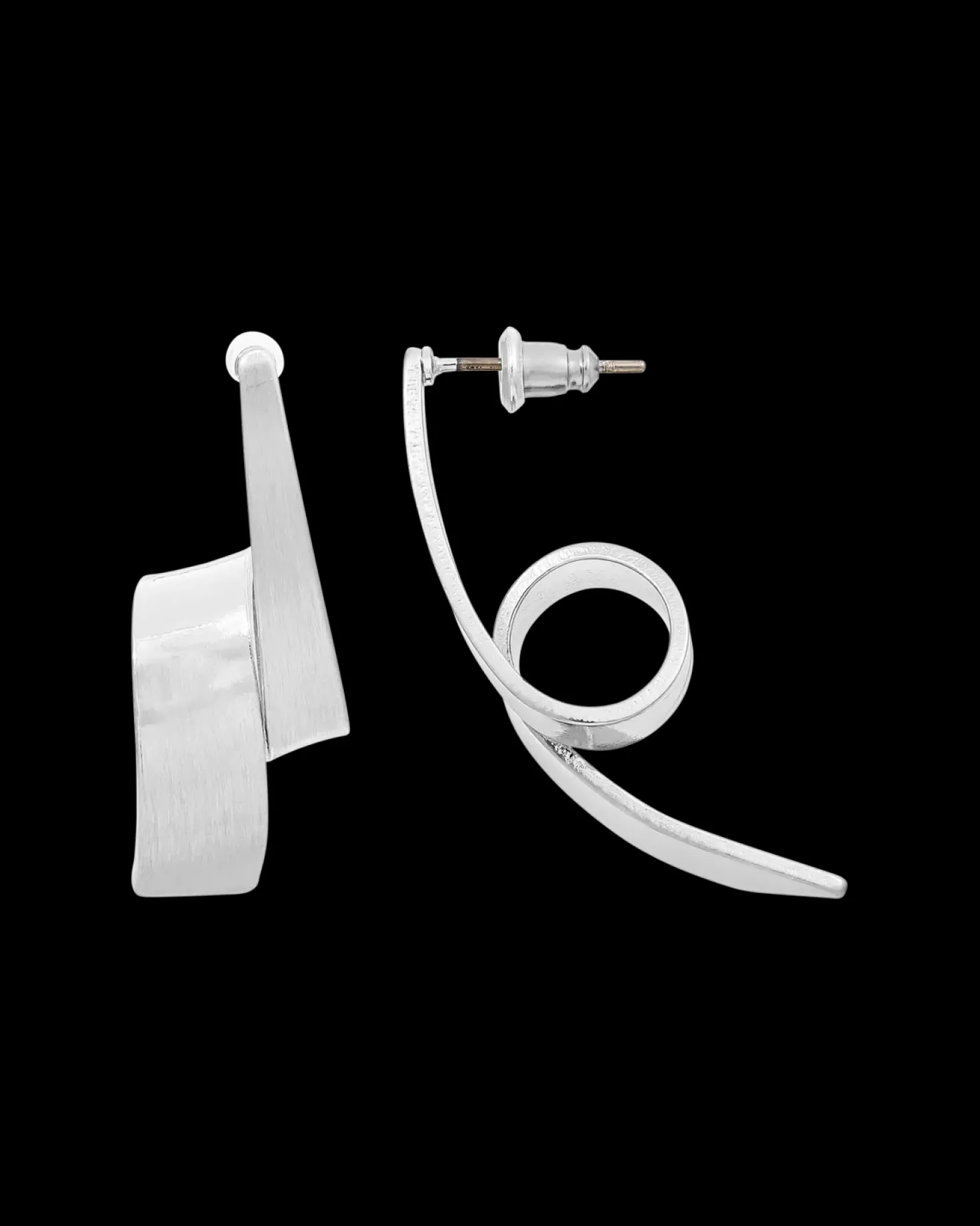 Clous d'oreilles - Curved Silver