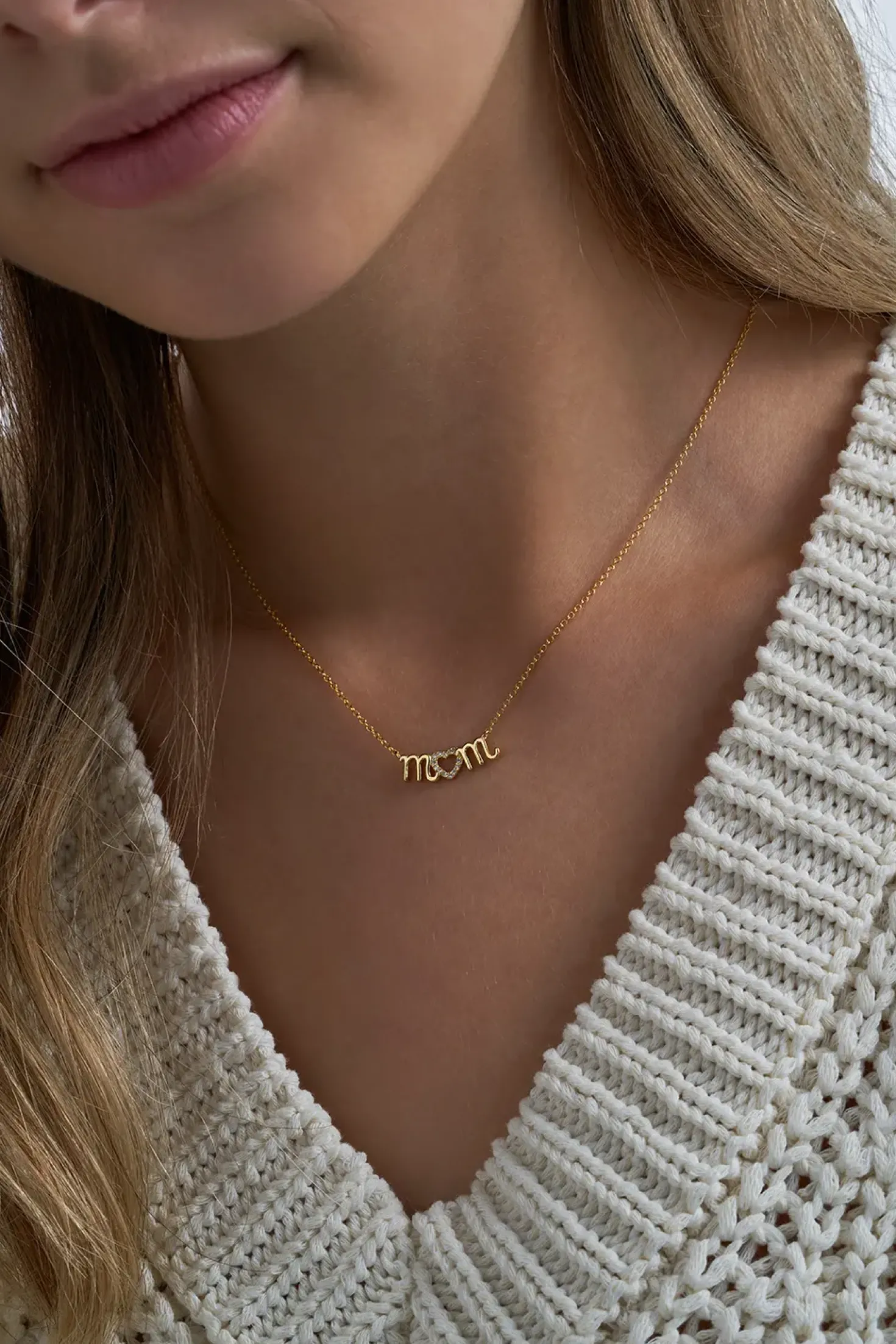 Collier - Loving Mom