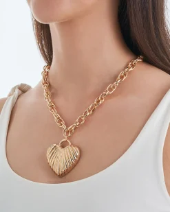 Collier - Powerful Heart