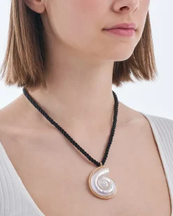 Collier - Shiny Home