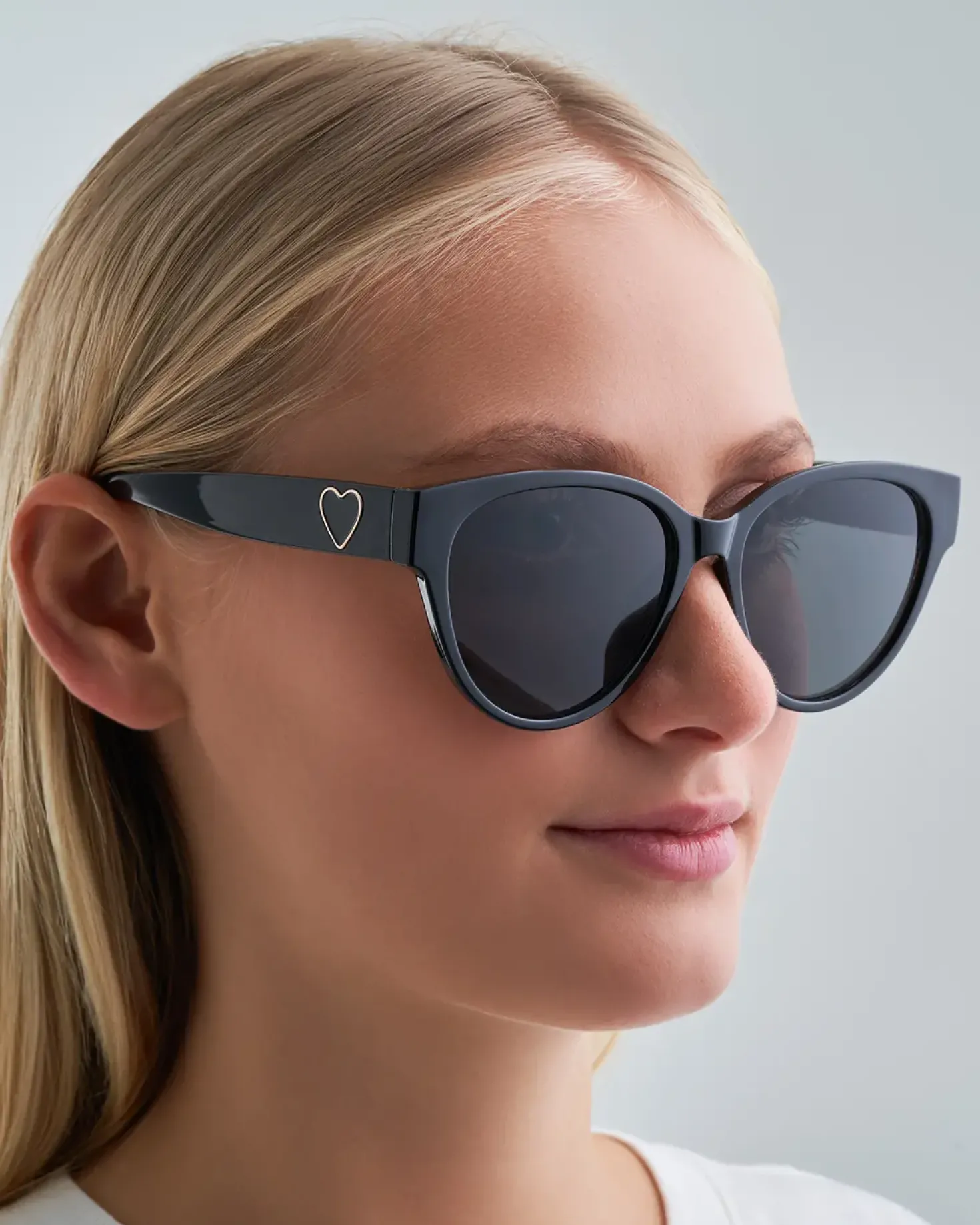 Lunettes de soleil - Dark Elegance