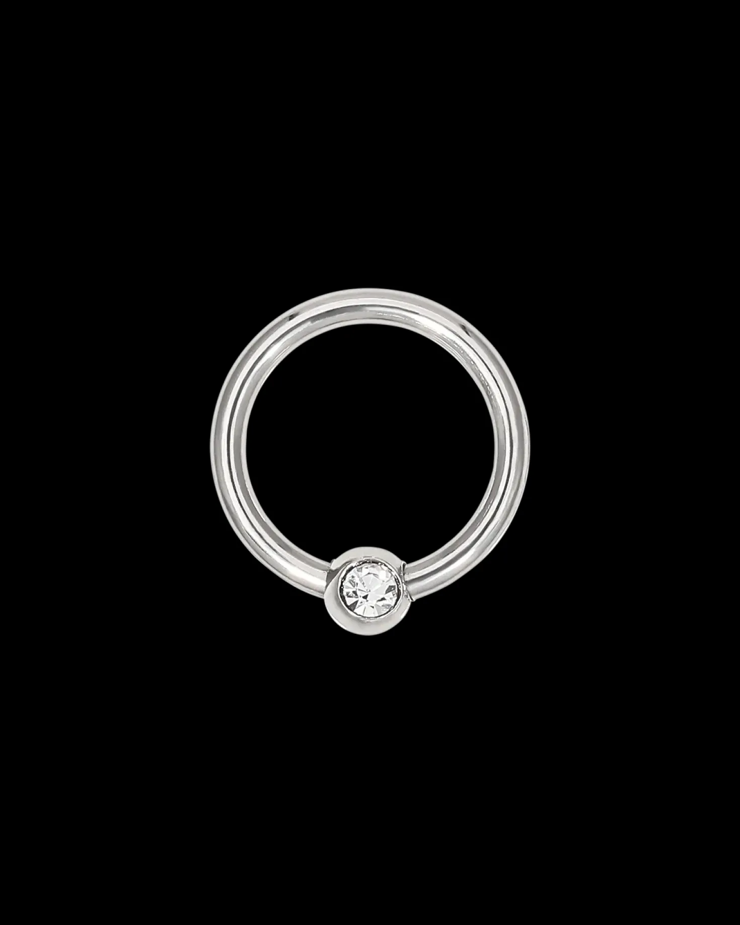 Piercing - Casual Chic